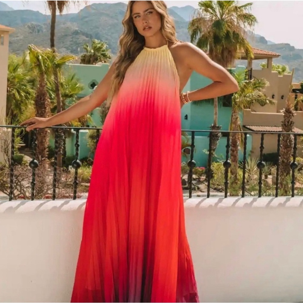 NWT! Gorgeous maxi ombré dress